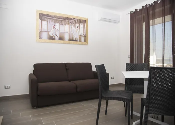 Santo Stefano Club מלון דירות 4*