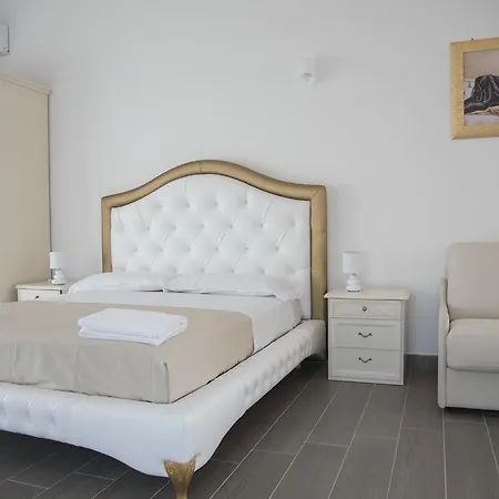 Santo Stefano Club Aparthotel *
