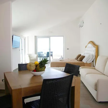Apart-hotel Santo Stefano Club 4*